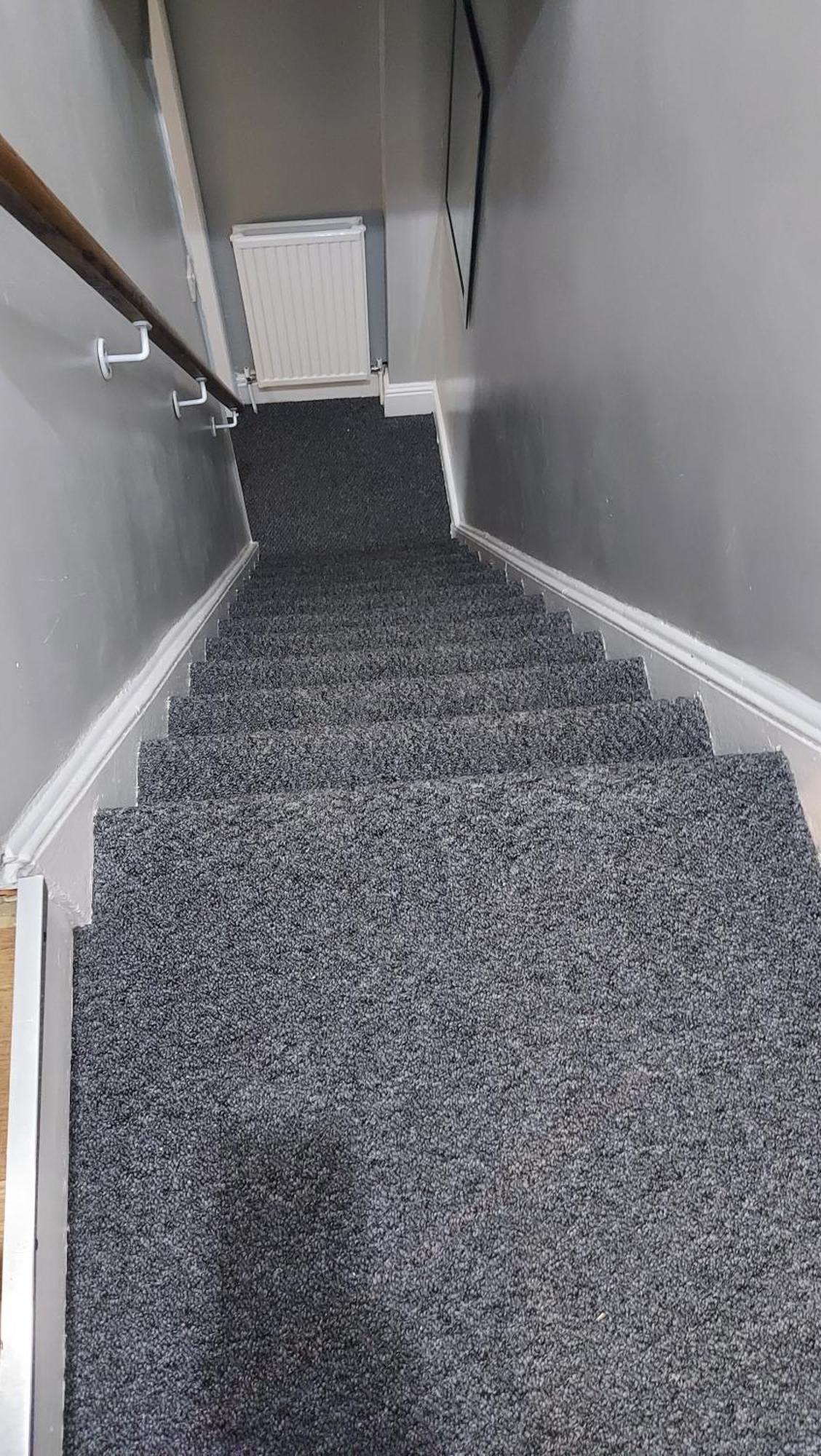 Hilltop Place Suites Near Meadowhall Шефилд Екстериор снимка